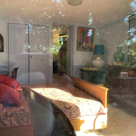 2-bedroom House With Pool & Garden Nyaraló Ceyreste
