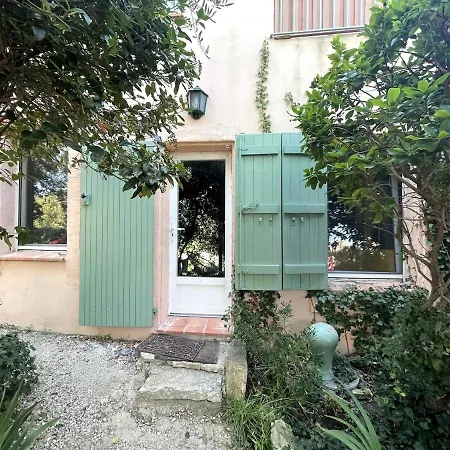 Nyaraló 2-bedroom House With Pool & Garden Ceyreste