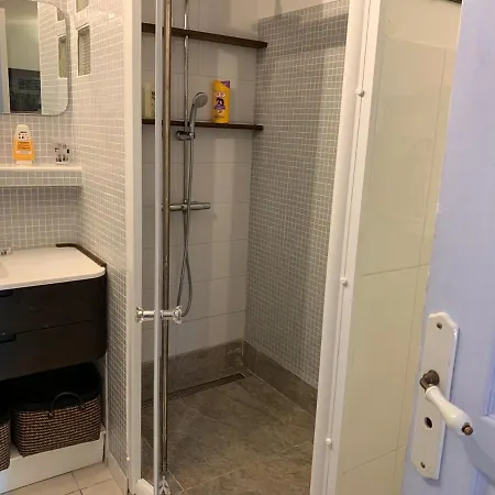 2-bedroom House With Pool & Garden
